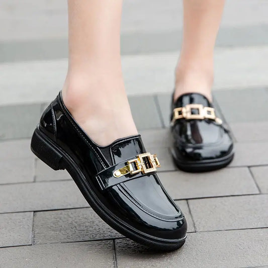 Women’s Waterproof Rain Loafers – Glossy Slip-On Shoes with Decorative Chain and Non-Slip Sole