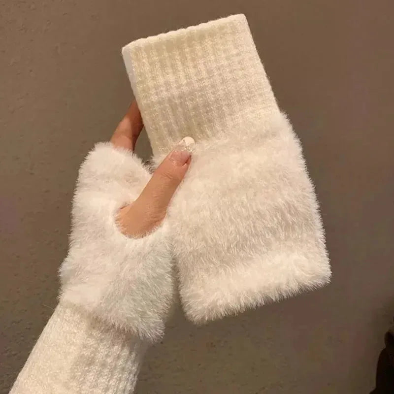 Women’s Soft Faux-Fur Fingerless Winter Gloves – Warm Wrist-Length Hand Warmers for Everyday Wear