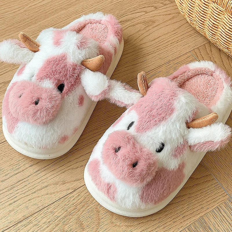 Women’s Plush Cow Slippers – Cosy Closed-Toe House Shoes with Playful Animal Design