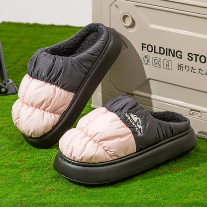 Women’s Quilted Puffer Slippers – Plush-Lined Winter Slip-Ons with Thick Cushioned Sole