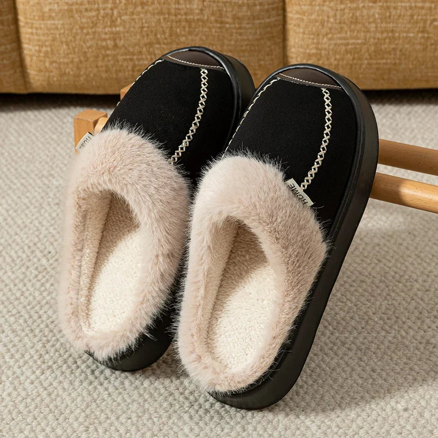 Women’s Fleece-Lined Platform Slippers – Plush-Trimmed Winter House Shoes with Contrast Stitching