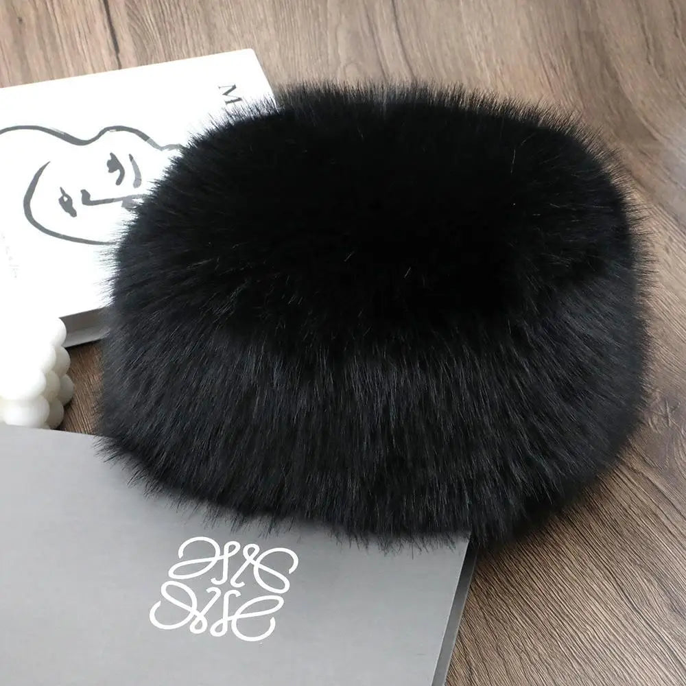 Women’s Plush Faux-Fur Winter Hat – Thermal Windproof Ear-Covering Ski Cap for Warm Cold-Weather Wear
