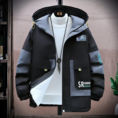 Men’s Plush-Lined Hooded Winter Jacket – Windproof Colour-Block Insulated Coat with Utility Pockets