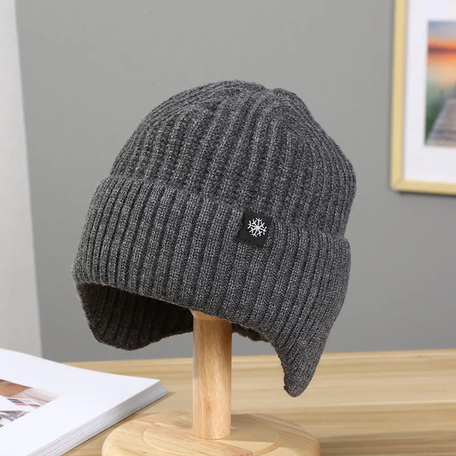 Unisex Ribbed Winter Beanie – Plush-Lined Knit Hat with Extended Ear Coverage