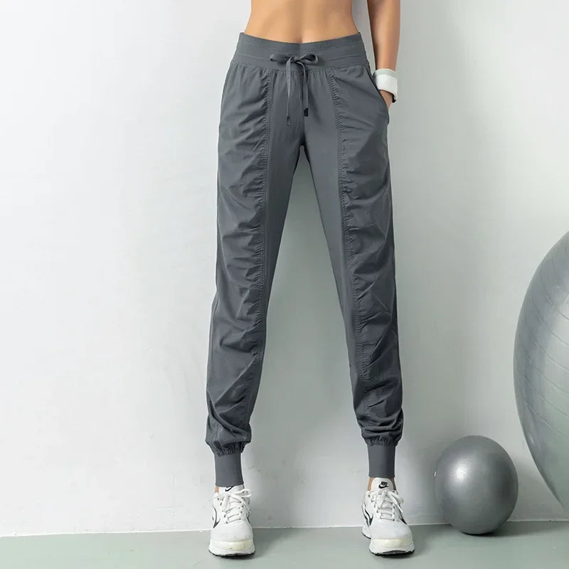 Women’s Lightweight Drawstring Jogger Trousers – Quick-Dry Athletic Pants for Training and Everyday Wear