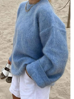 Women’s Fluffy Crew-Neck Knit Sweater – Soft Relaxed Pullover for Cozy Everyday Layering