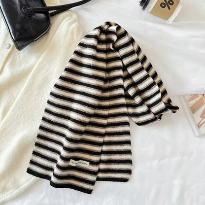 Women’s Striped Knitted Winter Scarf – Soft Neck Wrap with Classic Ribbed Texture