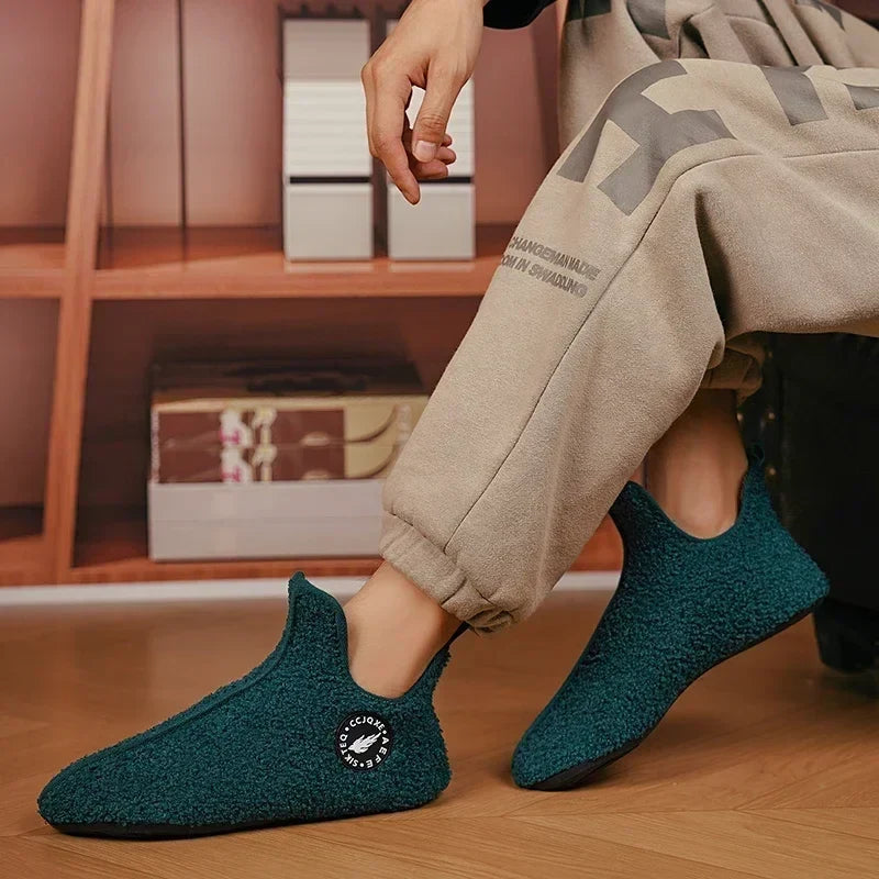 Men’s Soft Cotton-Lined Winter Slippers – Warm Non-Slip Indoor House Shoes
