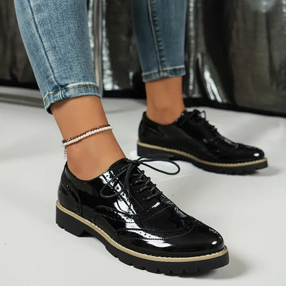 Women’s Brogue Oxford Shoes – Platform Lace-Up Style for Smart Casual Wear