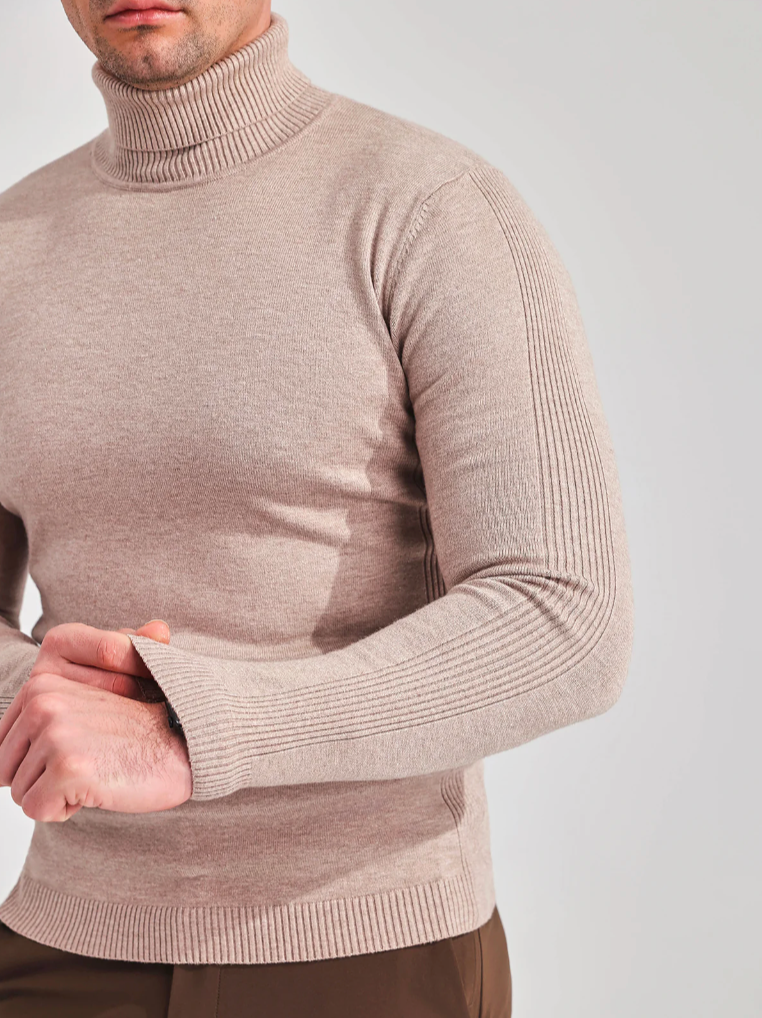 Men’s Fine-Knit Turtleneck Sweater – Soft Slim-Fit Long-Sleeve Knitwear for Smart Winter Layering