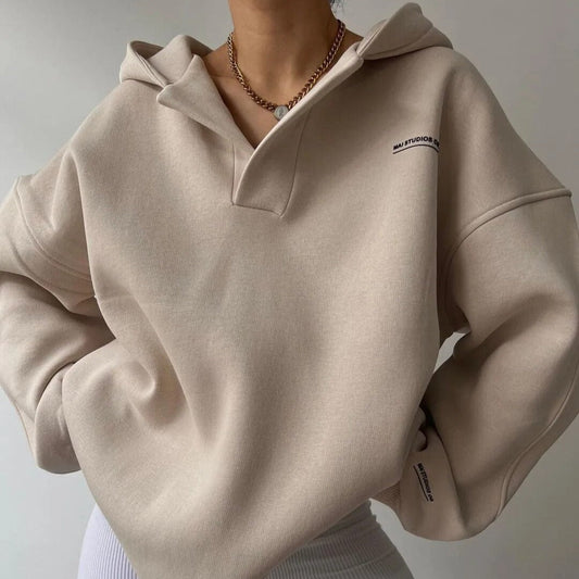 Women’s Oversized Hooded Sweatshirt – Relaxed Drop-Shoulder Pullover for Everyday Comfort