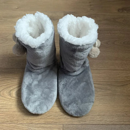 Women’s Pom-Pom Slipper Boots – Plush Winter House Shoes with Cosy Ankle Cuffs