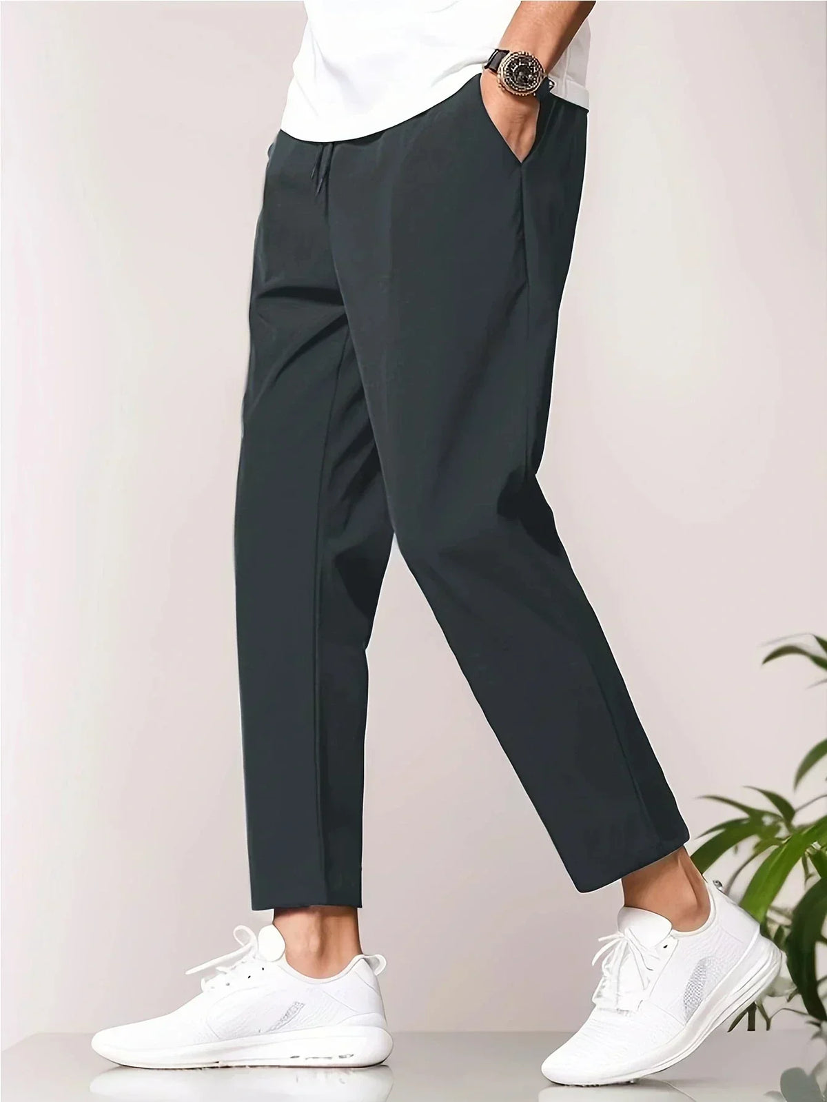 Men’s Relaxed Tapered Cropped Trousers – Lightweight Casual Pants for Everyday Wear