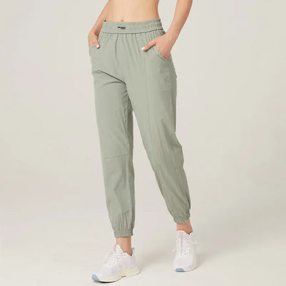 Women’s Lightweight Drawstring Jogger Trousers – Quick-Dry Athletic Pants for Training and Everyday Wear