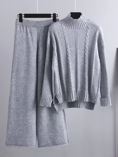 Women’s Ribbed Turtleneck Knit Set – Relaxed Long-Sleeve Jumper and Wide-Leg Trousers for Cold-Weather Wear