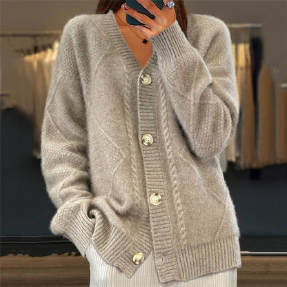 Women’s Button-Front Cable Knit Cardigan – Soft Layer for Cool-Weather Everyday Wear