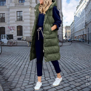 Women’s Longline Puffer Gilet – Hooded Sleeveless Layer for Casual Winter Styling