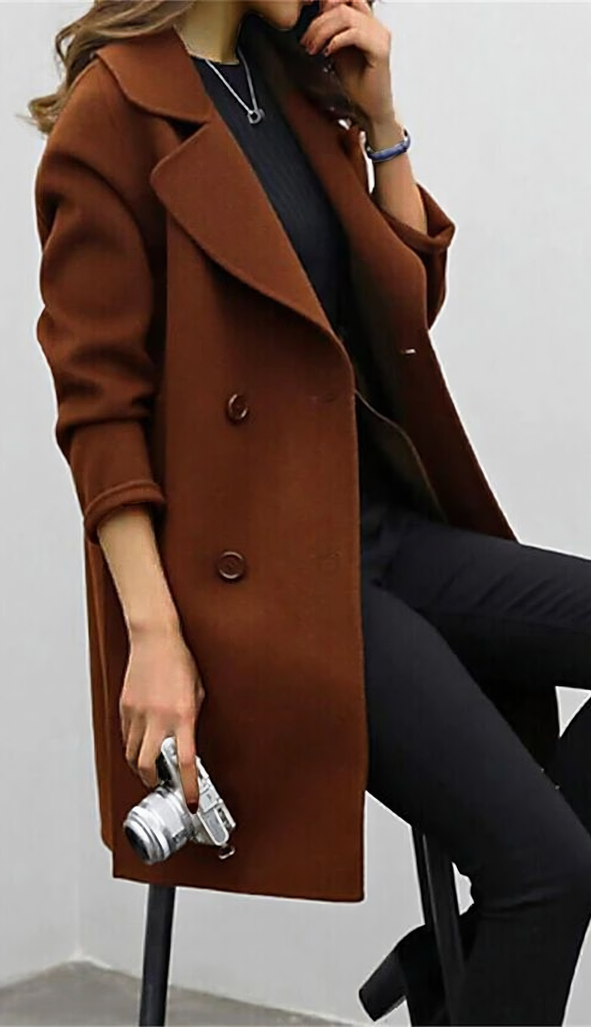 Women’s Longline Coat – Wide Lapel Collar with Double-Breasted Front