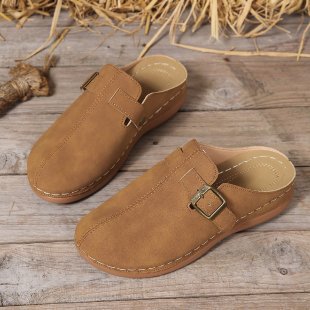 Women's Platform Clog Slippers - Black (US 5-11)