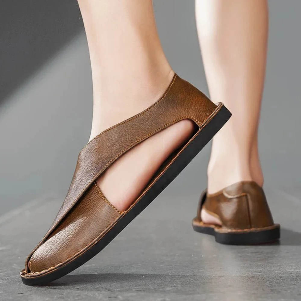Men’s Closed-Toe Leather Sandals – Casual Summer Comfort Shoes for Everyday Wear