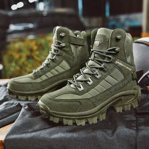 Men’s Tactical Combat Boots – High-Top Lace-Up Design with Rugged Lug Sole and Reinforced Panels