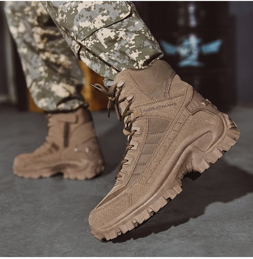 Men’s Tactical Combat Boots – High-Top Lace-Up Design with Rugged Lug Sole and Reinforced Panels