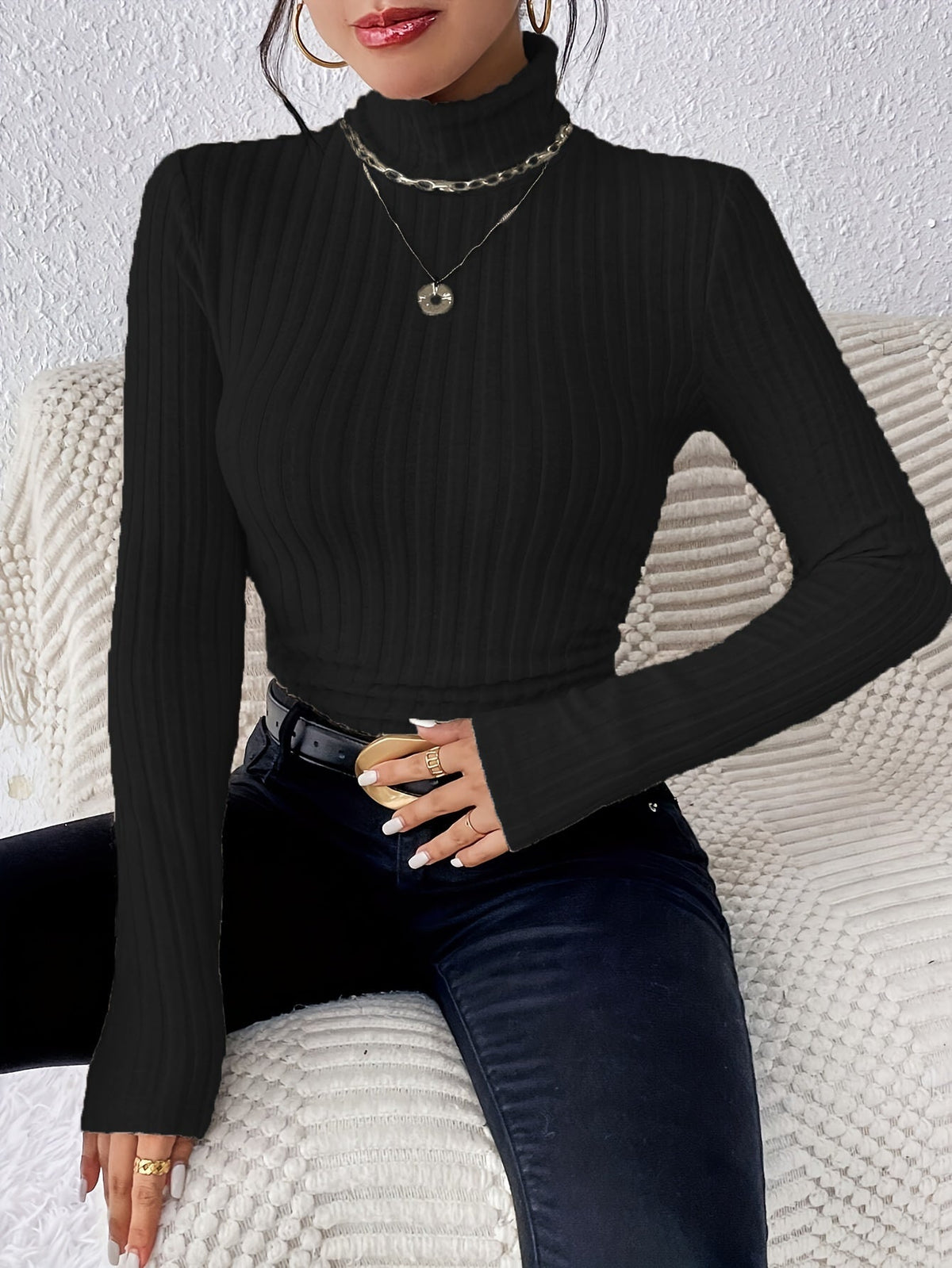 Women’s Roll-Neck Jumper – Ribbed Knit with Slim Fit