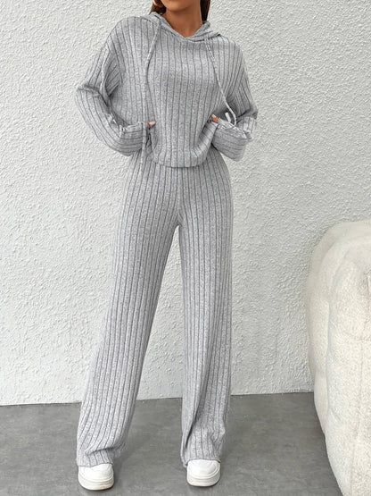 Women’s Ribbed Hooded Co-Ord Set – Relaxed Long-Sleeve Top with Matching Trousers for Casual Everyday Wear