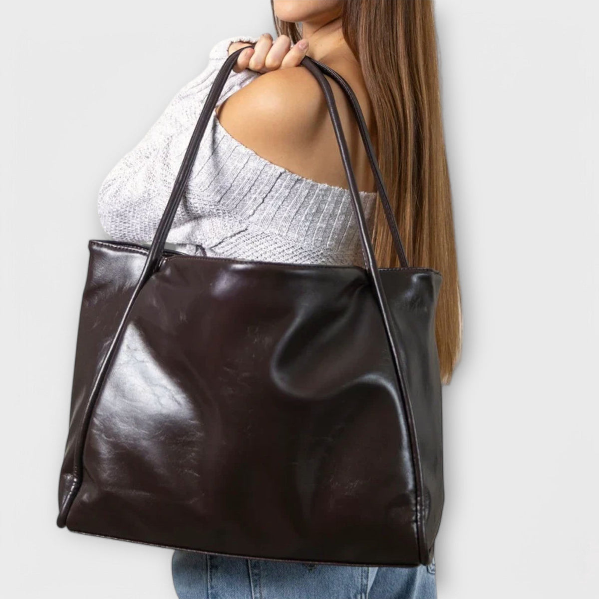 Women’s Structured Shoulder Tote Bag – Spacious Everyday Carry for Work and City Use