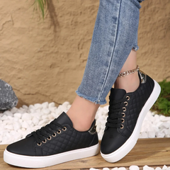 Women’s Quilted Lace-Up Trainers – Cushioned Casual Shoes for Walking and Everyday Wear