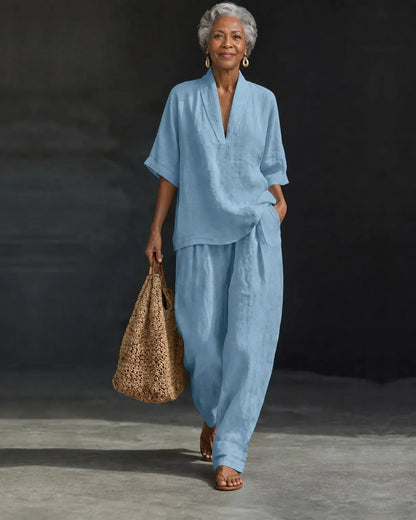 Women’s Two-Piece Set – Short-Sleeve V-Neck Blouse with Wide-Leg Trousers