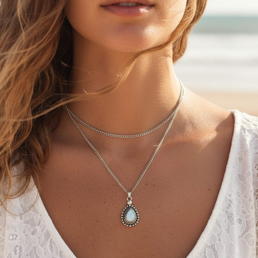 Women’s Layered Water Drop Pendant Necklace – Silver-Tone Double Chain with Teardrop Detail for Boho Everyday Wear