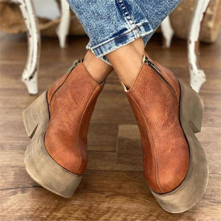Women's Platform Round-Toe Chunky Chelsea Boots