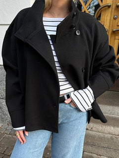 Women’s Double-Breasted Short Coat – Relaxed Structured Layer for City and Everyday Wear