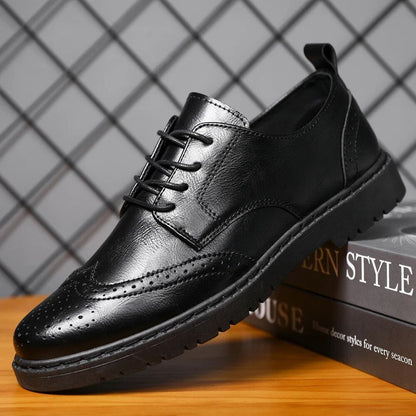Men’s Casual Derby Shoes – Lace-Up Low-Top Design with Moc-Toe Stitching and Chunky Tread Sole