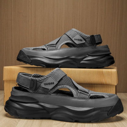 Men’s Closed-Toe Sport Sandals – Adjustable Cross-Strap Design with Mesh Panels and Chunky Sole