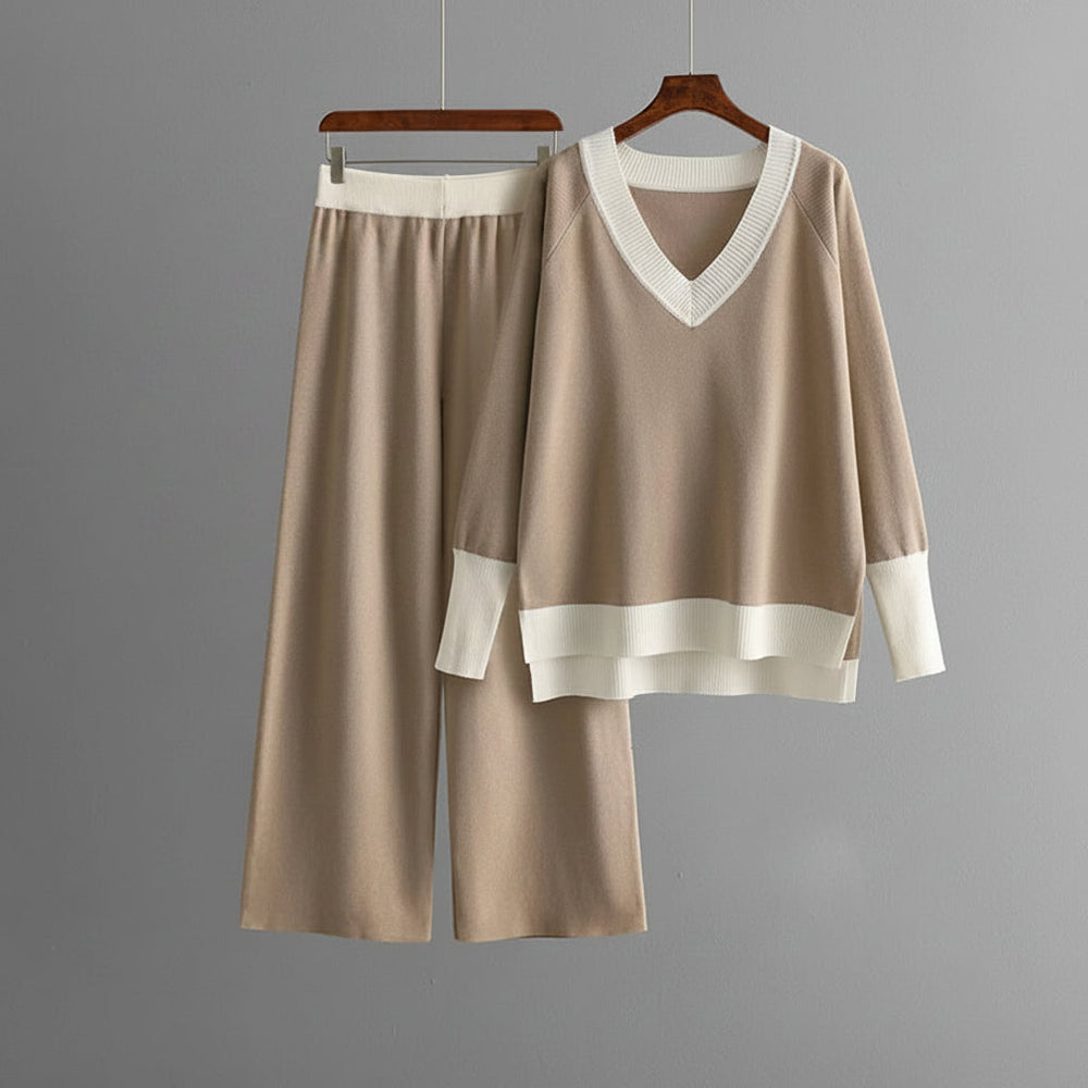 Women’s Contrast-Trim V-Neck Sweater and Wide-Leg Trouser Set – Relaxed Knit Outfit