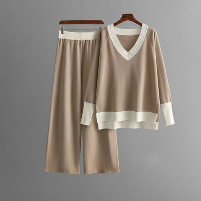 Women’s Contrast-Trim V-Neck Sweater and Wide-Leg Trouser Set – Relaxed Knit Outfit