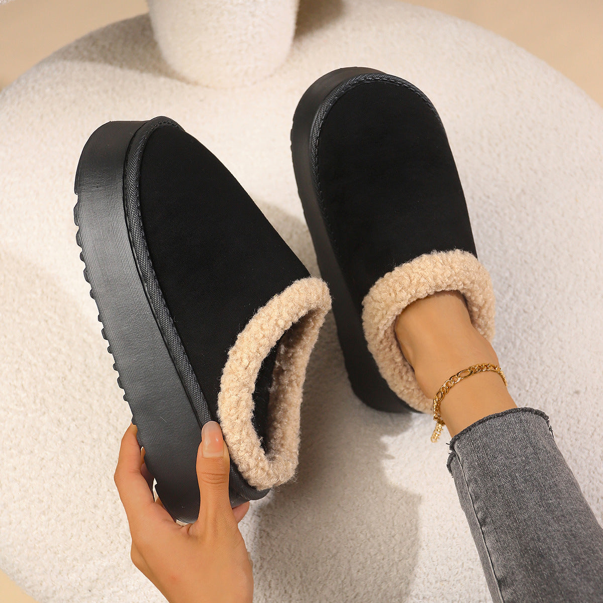 Black plush cuff slippers