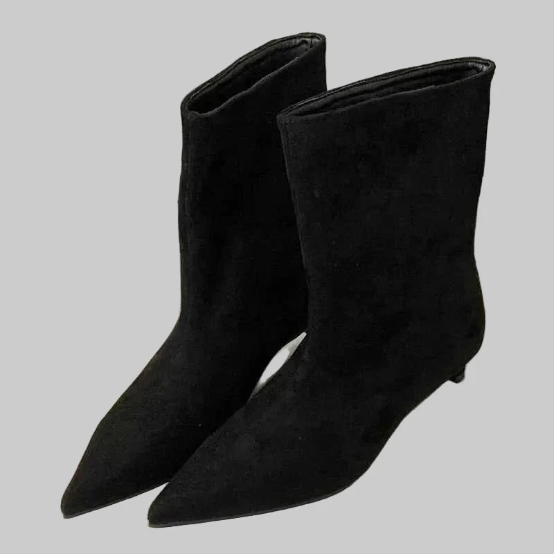 Women’s Pointed-Toe Ankle Boots – Sleek Low-Heel Style for Office and Everyday Wear