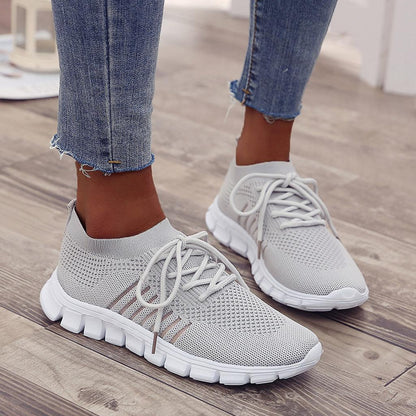 Women’s Lightweight Knit Sneakers – Breathable Lace-Up Trainers with Flexible Segmented Sole for Everyday Wear