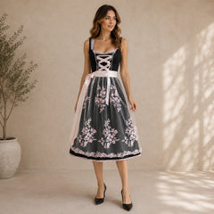 Women’s Floral Dirndl Dress – Lace-Up Oktoberfest Midi with Embroidered Apron