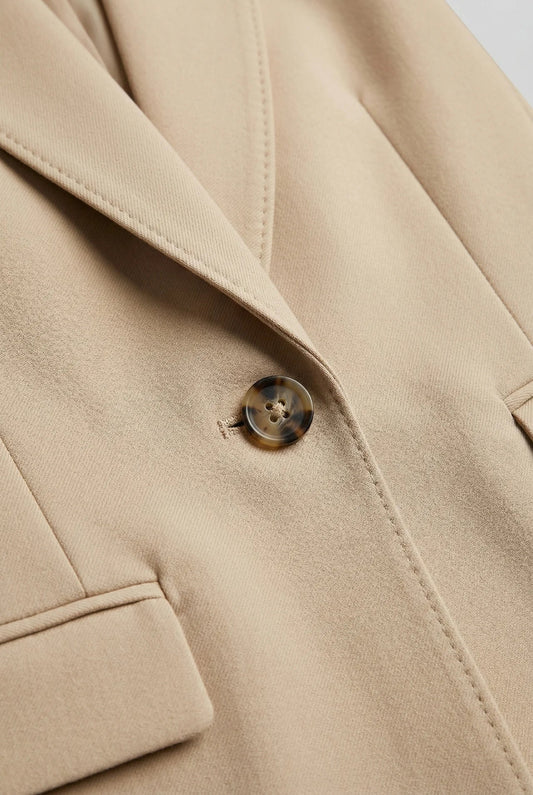 Women’s Blazer – Single-Button Tailored Blazer with Flap Pockets