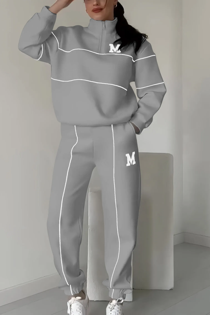 Women’s Contrast-Piped Half-Zip Tracksuit – Relaxed Sweatshirt and Joggers for Everyday Wear