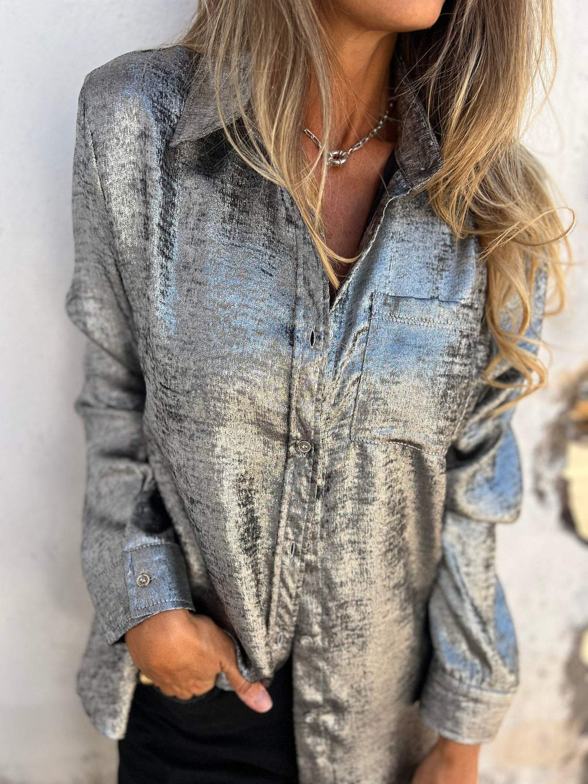Women’s Metallic Button-Up Shirt – Relaxed Statement Layer for Day-to-Night Wear