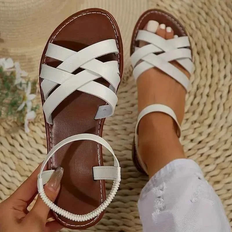Women’s Cross-Strap Flat Sandals – Secure Heel-Strap Style for Summer Travel and Everyday Wear