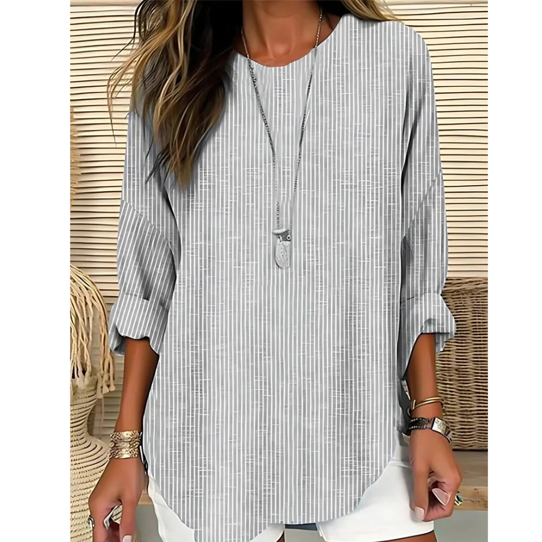 Women’s Printed Round-Neck Blouse – Relaxed Three-Quarter Sleeve Top for Everyday Wear
