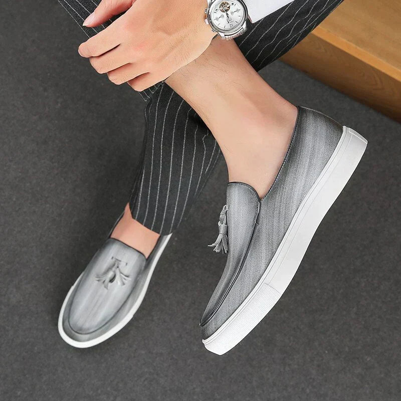 Men’s Tassel Loafers with Sneaker Sole – Comfortable Slip-On Shoes for Smart Casual and Business Wear