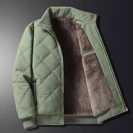 Men’s Quilted Fleece-Lined Outdoor Jacket – Wind-Resistant Zip-Up Coat with Secure Pockets for Hiking and Travel