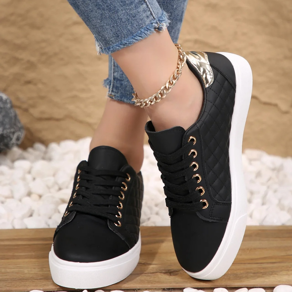 Women’s Quilted Lace-Up Trainers – Cushioned Casual Shoes for Walking and Everyday Wear